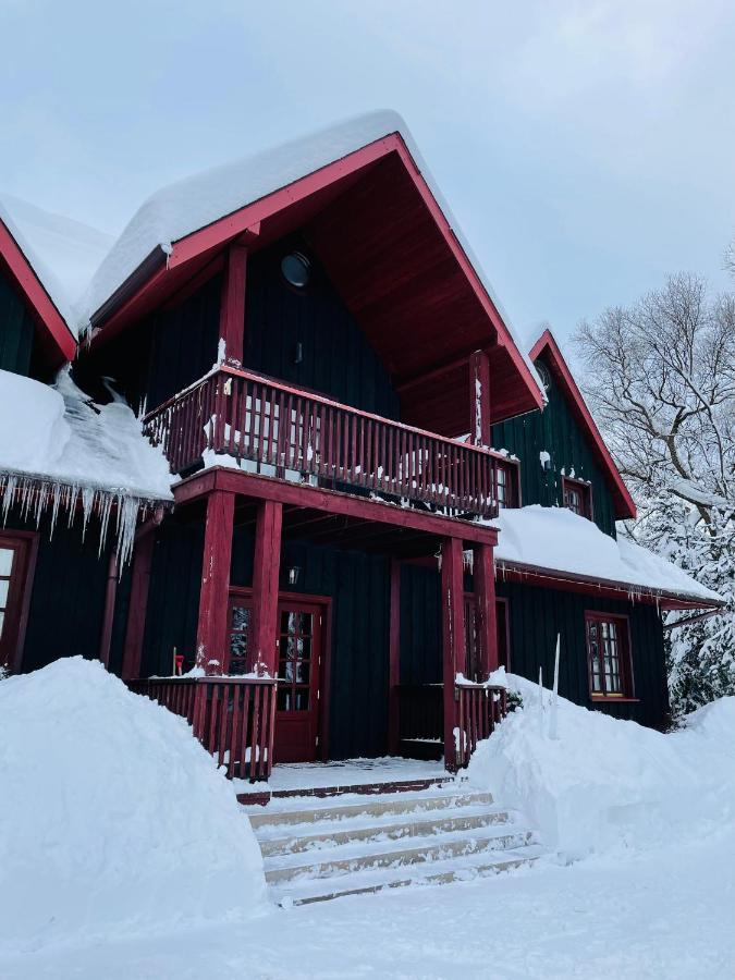 초르쉬틴 Gosciniec Pod Smrekami B&B 외부 사진